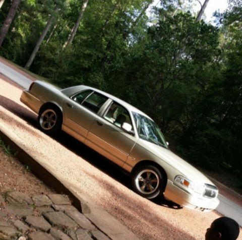 2006 Mercury Grand Marquis photo