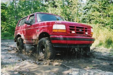 1995 Ford Bronco photo