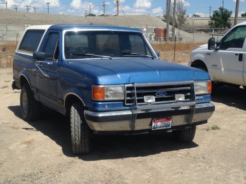 1989 Ford Bronco photo
