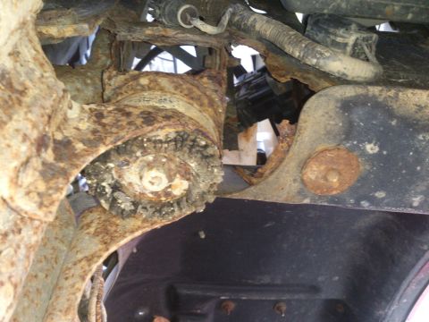1995 Ford Bronco - Driver Rad Mount
