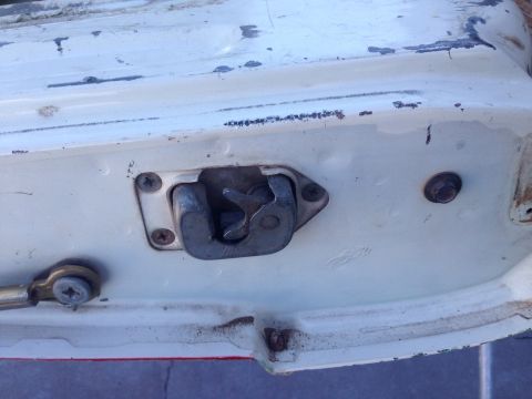 1978 Ford Bronco - Tailgate before tearing apart February 25 2015