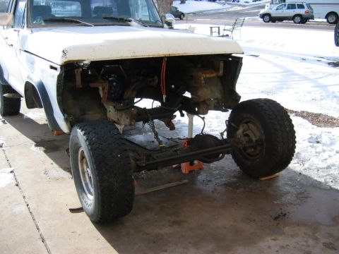 1978 Ford Bronco - Another view of the 44 out.