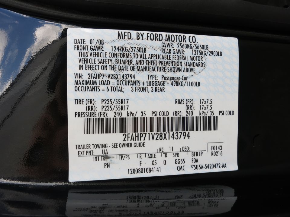 Ford door data plate VIN 2FAHP71V28X143794 with GVWR and tire specs