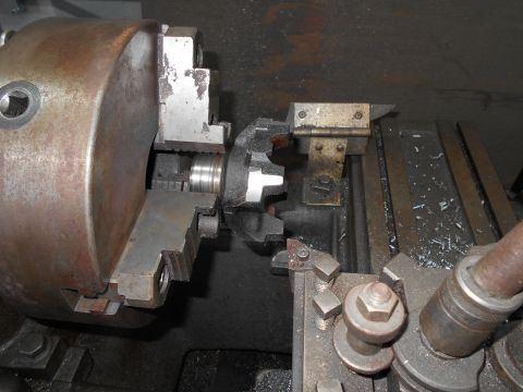 1992 Ford Bronco - Machining a metal gear on a lathe, part of a mechanical process.