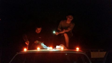 1990 Ford F-250 - installed new and actually functioning cab marker lights with LED bulbs. truck originally didnt have the lights and somebody decided to add…