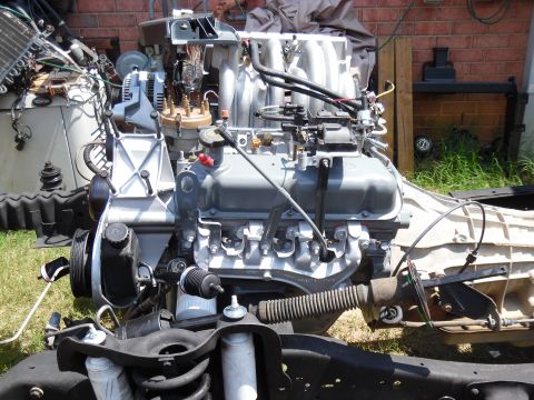 1993 Ford Bronco - Looking good... Eventually, that capped Magnefine in the foreground will be connected to the Saginaw reservoir return nipple. The one in th…