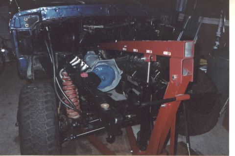 1979 Ford Bronco - used hoist, worked alone