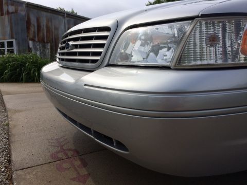 2003 Ford Crown Victoria