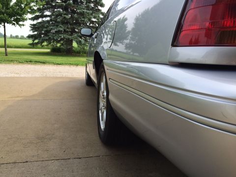 2003 Ford Crown Victoria