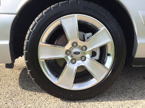 2003 Ford Crown Victoria - New Wheels!