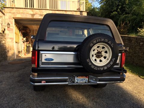 1983 Ford Bronco photo