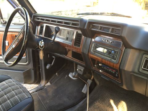 1983 Ford Bronco photo