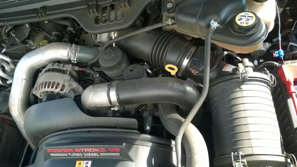 Ford F-250 Power Stroke V8 Turbo Diesel engine bay