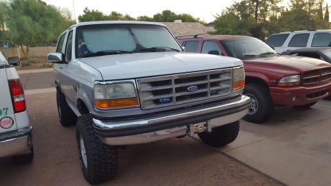 1995 Ford Bronco photo