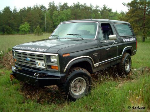 1986 Ford Bronco photo