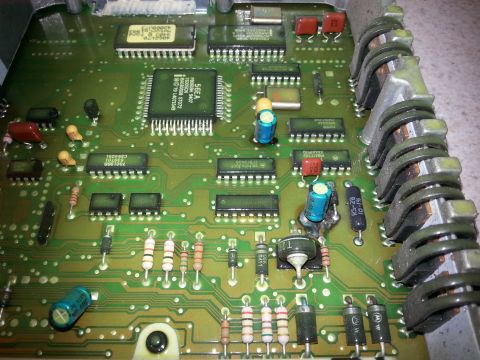 1994 Ford Bronco - ford bronco 5.8l cpu bad capacitor = hard to start when it rains