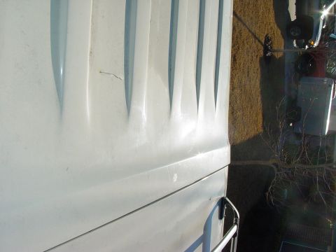 1989 Ford C-350 (Centurion Conversions) - roof