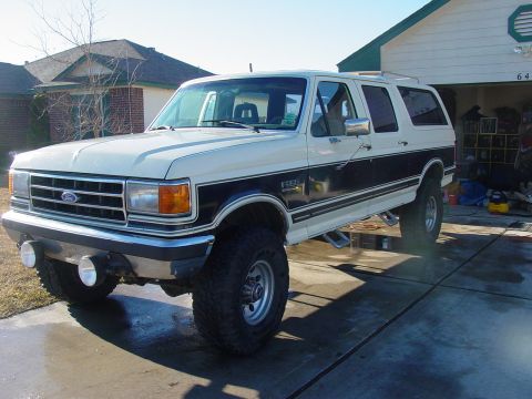 1989 Ford C-350 (Centurion Conversions) photo