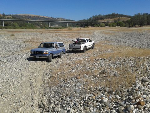 1996 Ford Bronco - Getting some help from a Yota