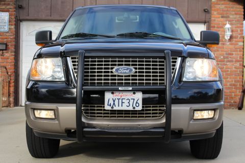 2003 Ford Expedition “TOW RIG”