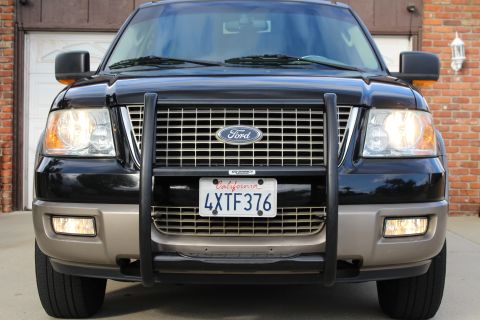 2003 Ford Expedition “TOW RIG”