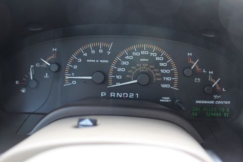 2003 Ford Expedition “TOW RIG”