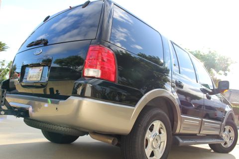 2003 Ford Expedition “TOW RIG”
