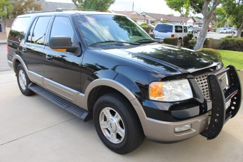 2003 Ford Expedition “TOW RIG”