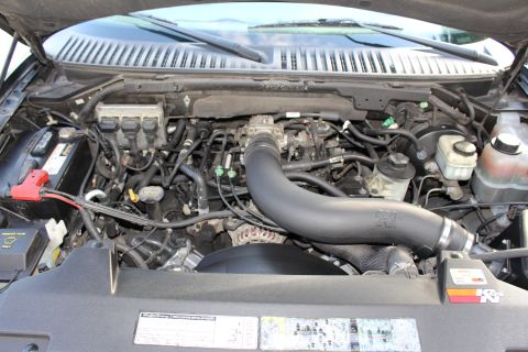 2003 Ford Expedition “TOW RIG”