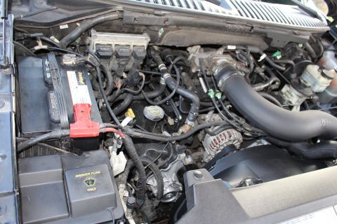 2003 Ford Expedition “TOW RIG”