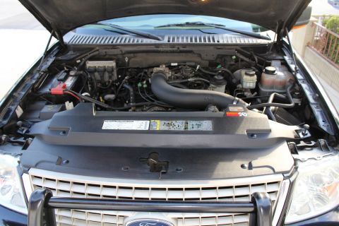 2003 Ford Expedition “TOW RIG”