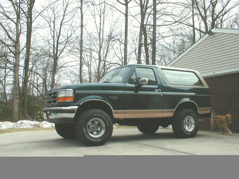 1995 Ford Bronco - 4" Trail Master suspension lift. more pictures soon.
