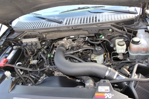 2003 Ford Expedition “TOW RIG”