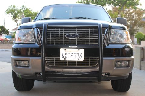 2003 Ford Expedition “TOW RIG”