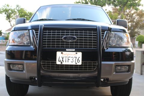 2003 Ford Expedition “TOW RIG”