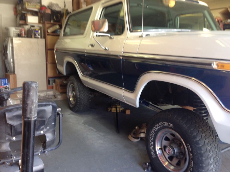 Lift done with old tires 31's