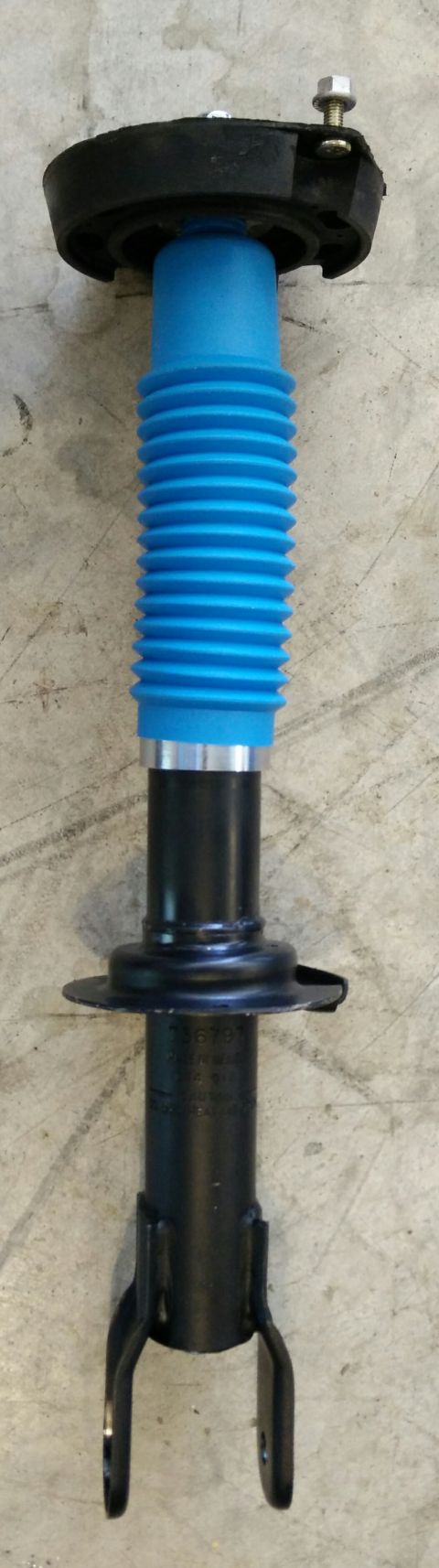 1993 Ford Thunderbird - This is a shock absorber assembly, not a 1993 Ford Thunderbird.