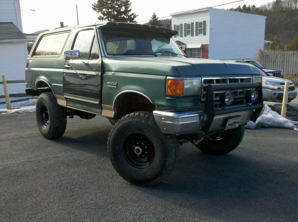 1990 Ford Bronco “SOLD”