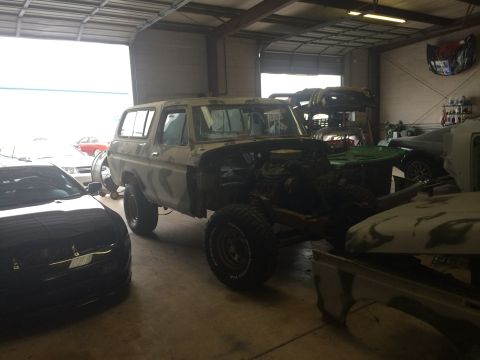 1978 Ford Bronco - Disassembly started and front clip removed