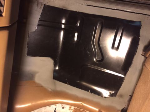 1991 Ford Bronco - New floor pan installed in the interior of a 1991 Ford Bronco.