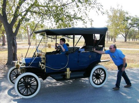 1912 Ford Model T photo
