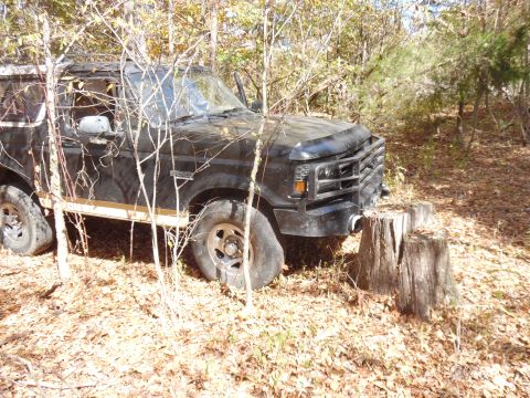 1983 Ford Bronco - I got tired of steering around this stump, so I decided to get rid of it. [url=http://www.supermotors.net/vehicles/registry/media/1071023]…