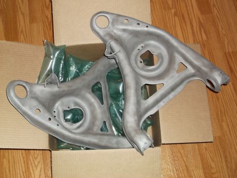 2001 Mercury Grand Marquis - Unidentified suspension control arms are shown packed in a box.