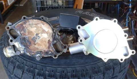 1996 Ford Bronco - Old VS. New, gasket blew 10/26/15