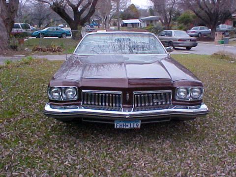 1986 Ford LTD Crown Victoria photo
