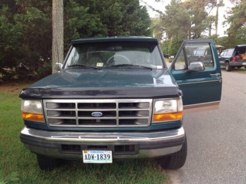 1996 Ford Bronco photo