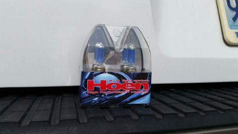 2008 Cadillac CTS - Barely used Xeonmatch H11 bulbs for your driving/fog lamps. $25
