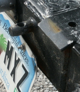 1990 Ford Bronco - Another look at the pin that holds the bumper