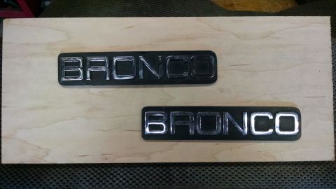 1992 Ford Bronco photo