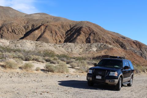 2003 Ford Expedition “TOW RIG”